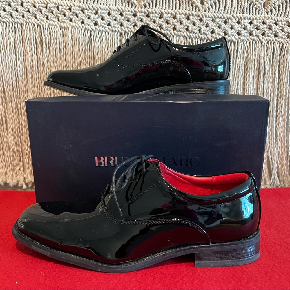 Men's Black Dress Shoes